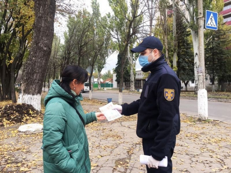 Рятувальники Покровська попереджають про необхідність дотримання правил мінної безпеки