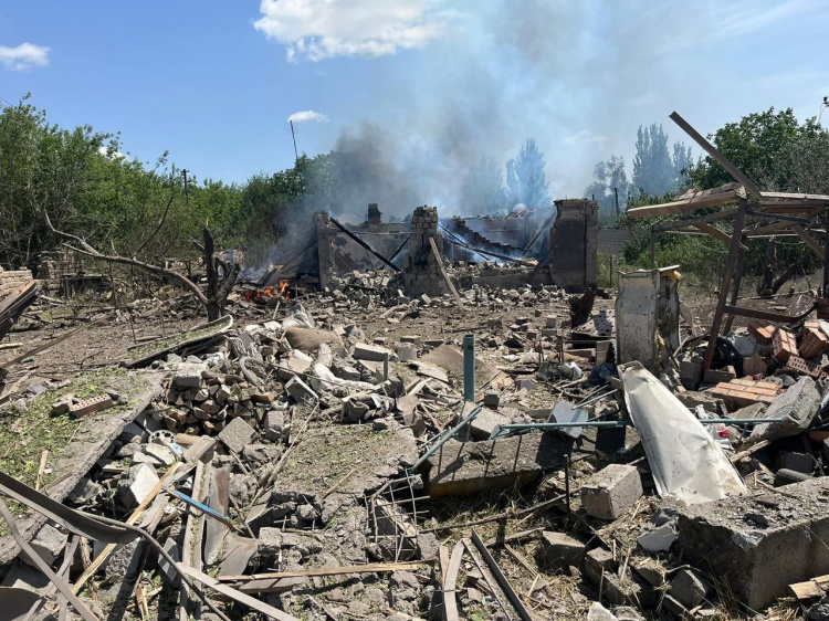 Російські війська 24 червня вбили 7 жителів Донеччини, 49 зазнали поранень, з них - 5 дітей