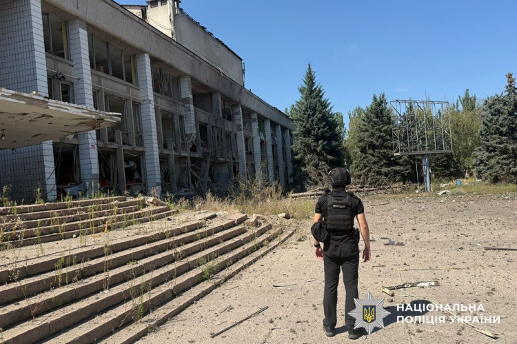 Сім цивільних поранені на Донеччині за добу внаслідок обстрілів