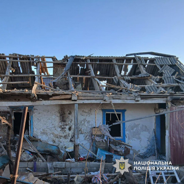 Троє людей зазнали поранень: поліція Донеччини зафіксувала наслідки російських обстрілів 13 березня