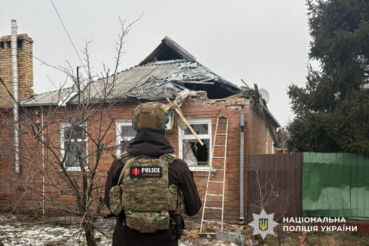 Три людини зазнали поранень через російські обстріли Донеччини 25 лютого