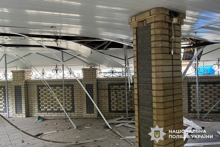 За добу окупанти обстріляли 16 населених пунктів Донеччини, вбили людину, ще 7 – поранили
