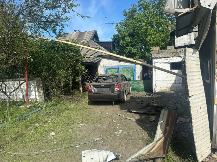 У Селидовому пошкоджено 7 будинків – оперативна ситуація на Донеччині на ранок 10 травня