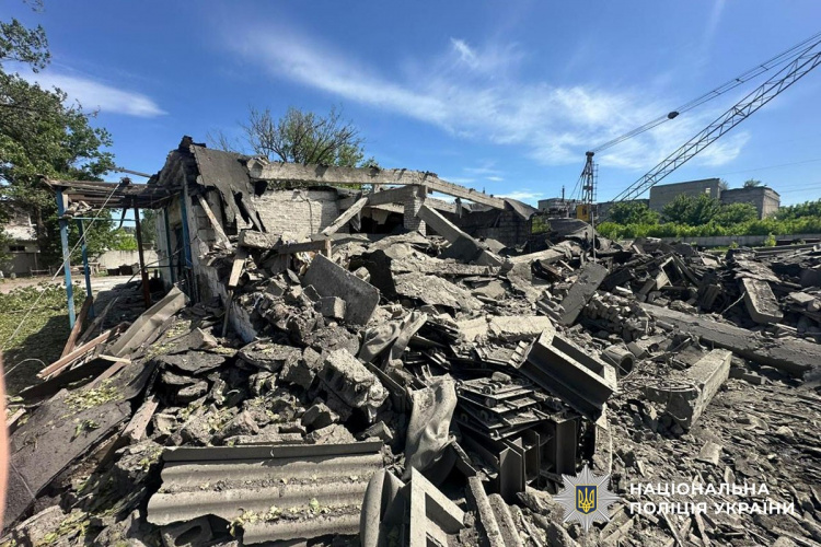 Четверо цивільних загинули, 11 поранені на Донеччині внаслідок обстрілів 21 травня