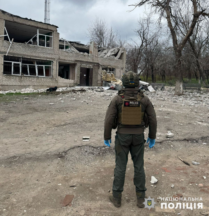 Добропілля під атакою БПЛА: за добу ворог обстріляв 11 населених пунктів Донеччини