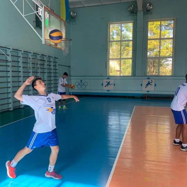 Волейболісти ДЮСШ Покровська – кращі в області серед юнаків до 17 років