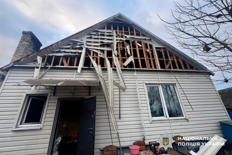 За добу троє людей зазнали поранень внаслідок російських атак на Донеччині