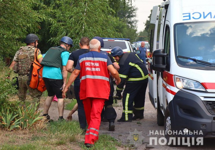 Поліція – про ракетний удар по приватному сектору Покровська: є загиблі та поранені