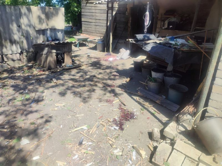 Російські снаряди обірвали життя двох жителів Донеччини, ще одну людину поранено