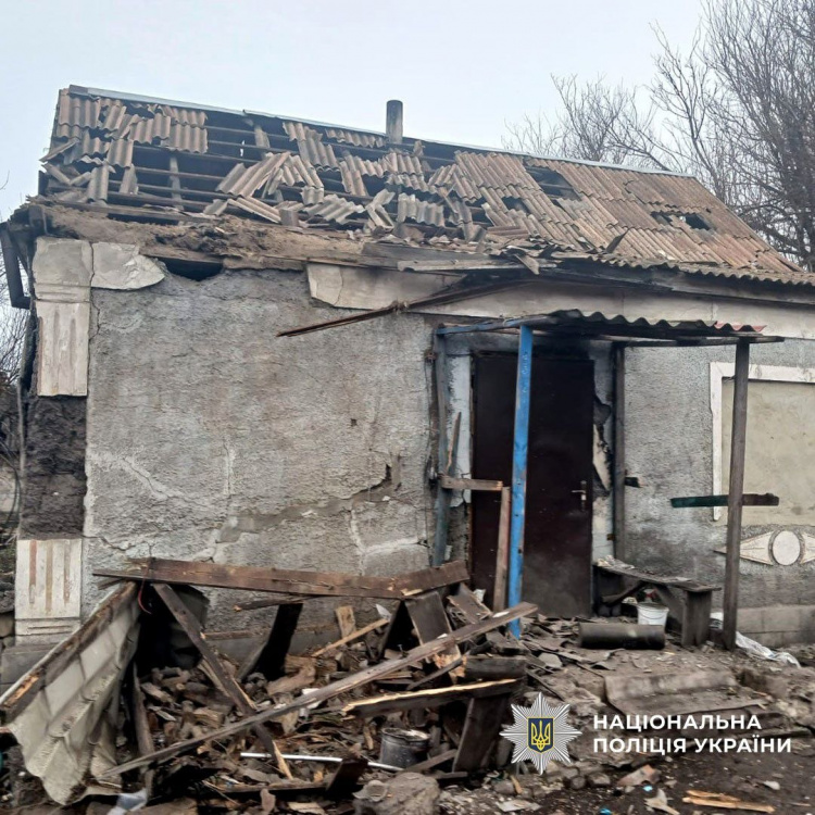 Одна людина загинула, шестеро поранені через атаки росіян на Донеччині 27 березня