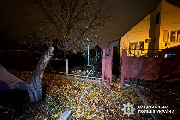 На Донеччині троє людей зазнали поранень внаслідок обстрілів