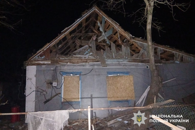 Унаслідок ударів росії по Донеччині 5 цивільних загинули, ще 6 поранені