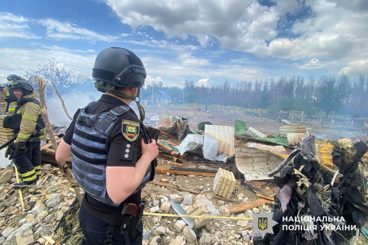 За добу окупанти обстріляли 16 населених пунктів Донеччини, вбили людину, ще 7 – поранили