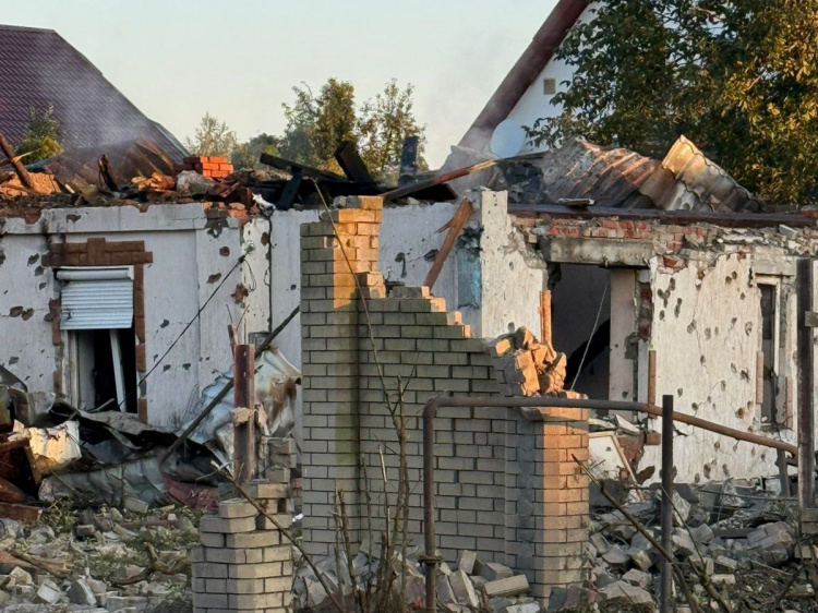 2 цивільних вбили та 7 поранили російські обстріли Донеччини 27 серпня