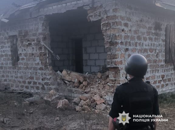 За добу окупанти обстріляли 6 населених пунктів Донеччини: вбили цивільного, ще 3 поранили