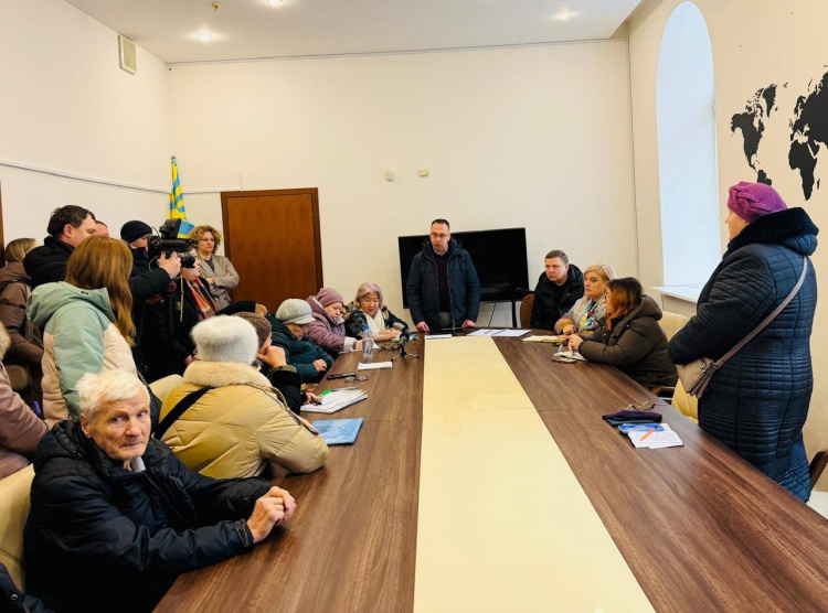 Сергій Добряк зустрівся з мешканцями Покровської громади щодо обстеження зруйнованого житла