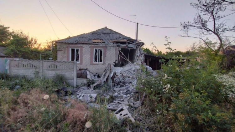 На Донеччині минулої доби окупанти вбили людину, шістьох поранили