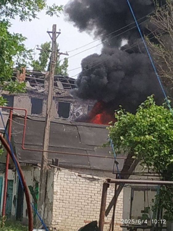 Удар авіабомбою по Родинському: поранено четверо цивільних