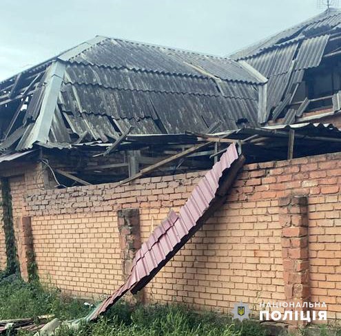 Загарбники скидають на Покровськ авіабомби: вчора пошкодили інфраструктуру