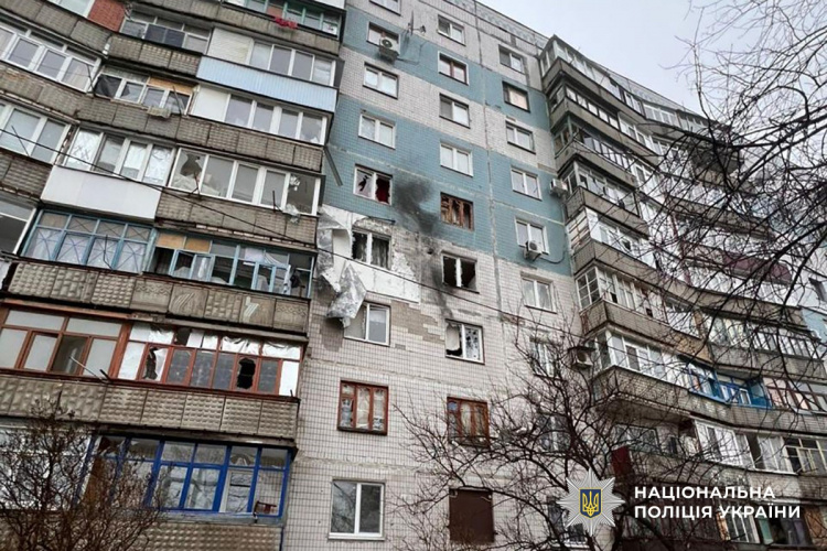 Три людини зазнали поранень через російські обстріли Донеччини 25 лютого