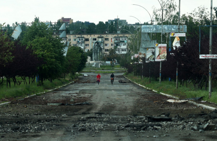 Покровськ наприкінці травня 2025 року показав фотограф Анатолій Степанов