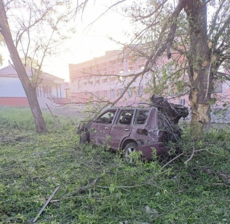 Дві людини загинули, ще три поранені внаслідок атак росії на Донеччину 18 травня