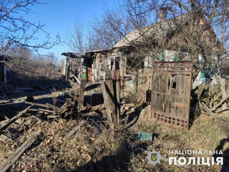 За добу на Донеччині внаслідок обстрілів рф травмовані цивільні мешканці та 22 пошкоджені оселі