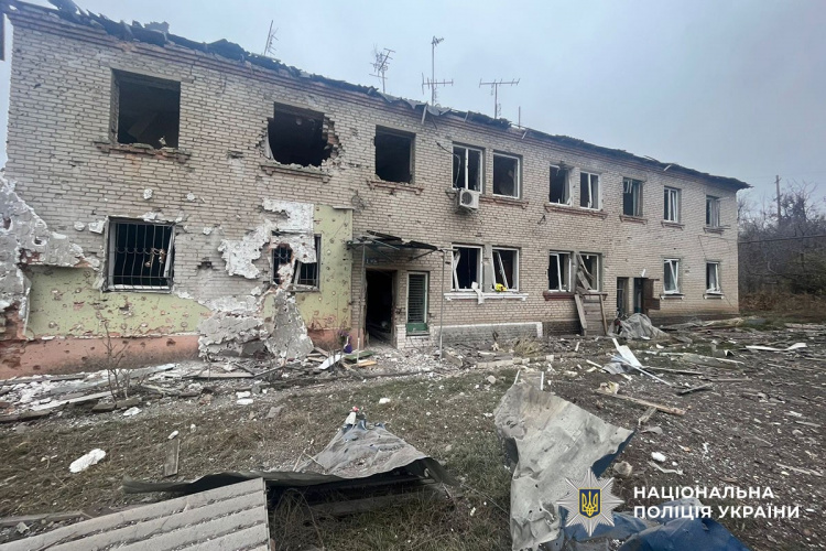 За добу окупанти обстріляли 8 населених пунктів Донеччини, вбили трьох та поранили шістьох цивільних