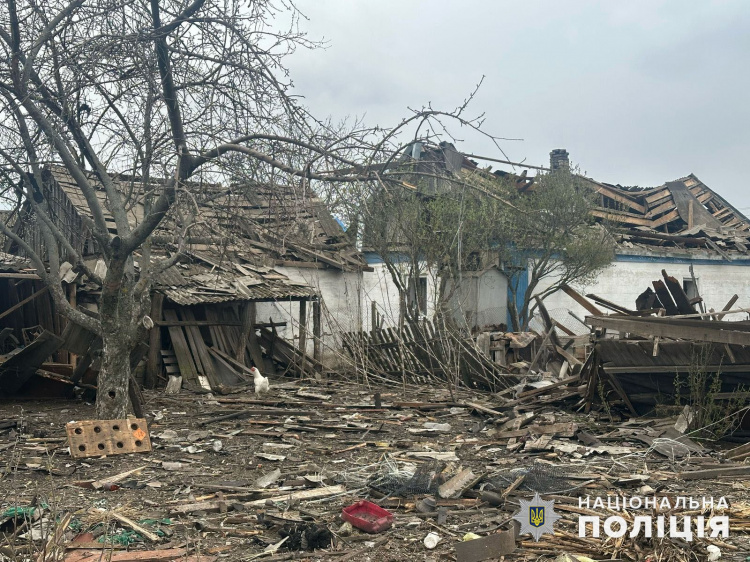 Добропілля під атакою БПЛА: за добу ворог обстріляв 11 населених пунктів Донеччини
