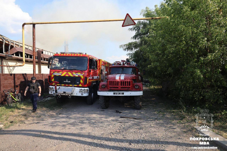 Унаслідок ракетного удару по Покровську поранено четверо цивільних