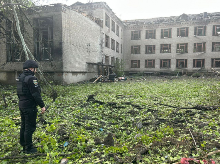 У Мирнограді вчора поранено людину та пошкоджено будівлі