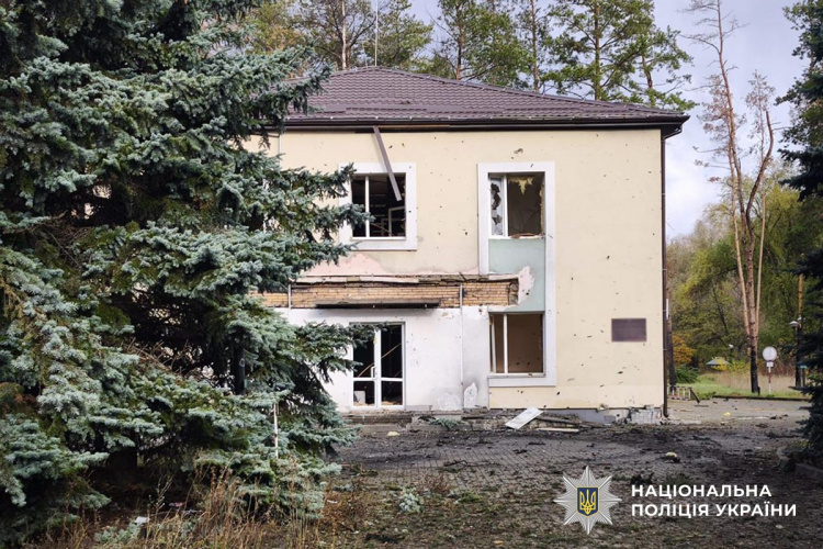 Двоє людей поранені за добу внаслідок російських атак на Донеччині