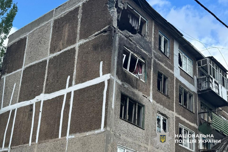 За добу війська рф обстріляли 9 населених пунктів Донеччини, вбили 2 та поранили 7 цивільних
