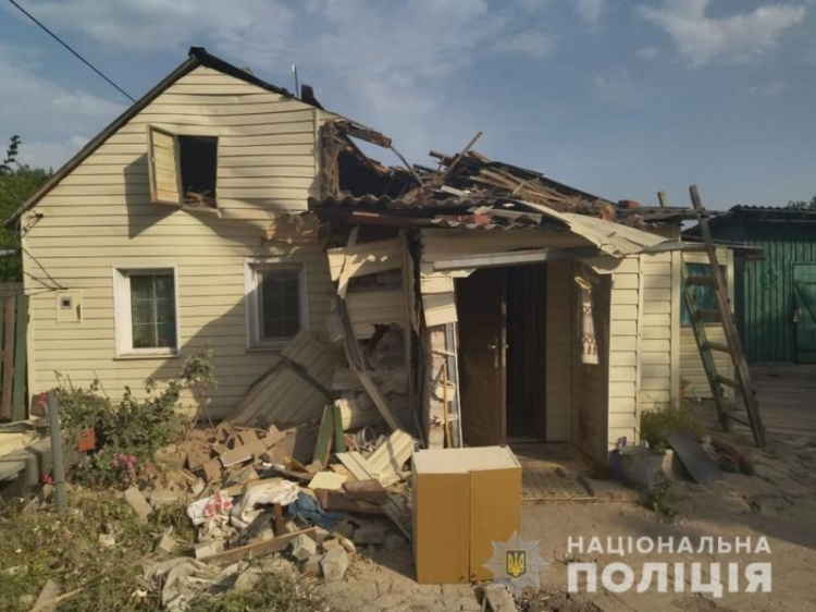 Поліцейські Донеччини задокументували 15 російських ударів по житловому сектору