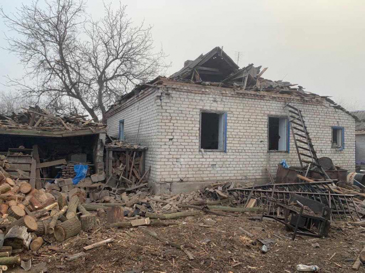 Наслідки обстрілу Селидового показали в Донецькій ОВА