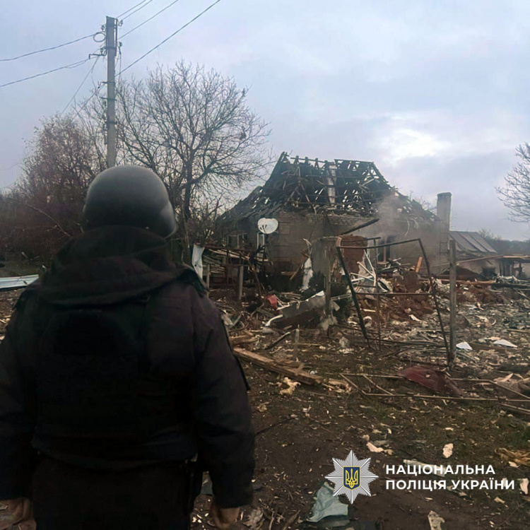 П’ятеро людей поранили росіяни обстрілами Донеччини 10 грудня