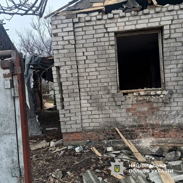 Росіяни за добу обстріляли 5 населених пунктів Донеччини, є поранений