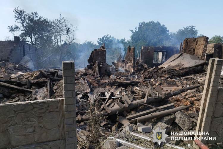 Двоє людей загинули, 10 поранені внаслідок російських атак на Донеччині