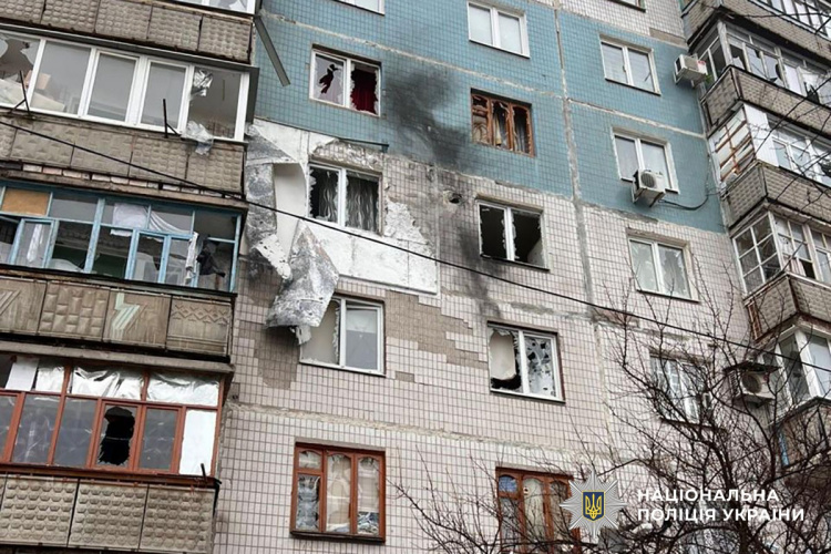 Три людини зазнали поранень через російські обстріли Донеччини 25 лютого