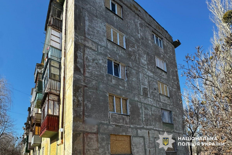 Одна людина поранена через російські обстріли Донеччини 11 березня