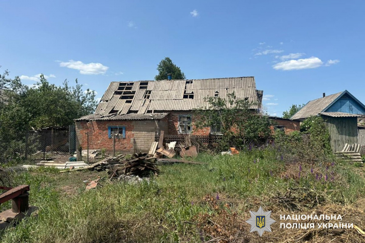 За добу росіяни обстріляли 15 населених пунктів Донеччини, вбили 3 та поранили 2 цивільних