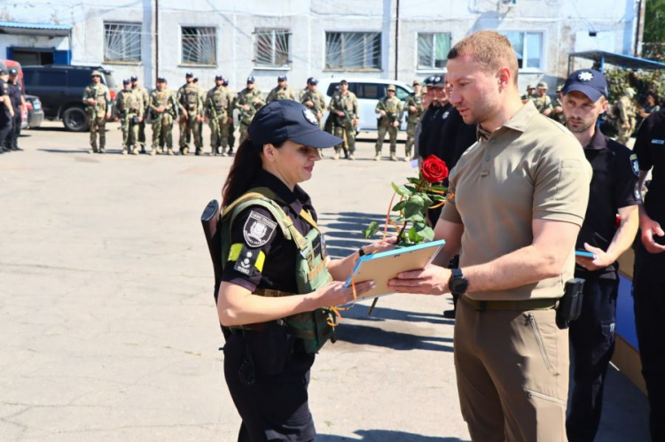 Поліцейських привітав начальник Донецької ОВА Павло Кириленко