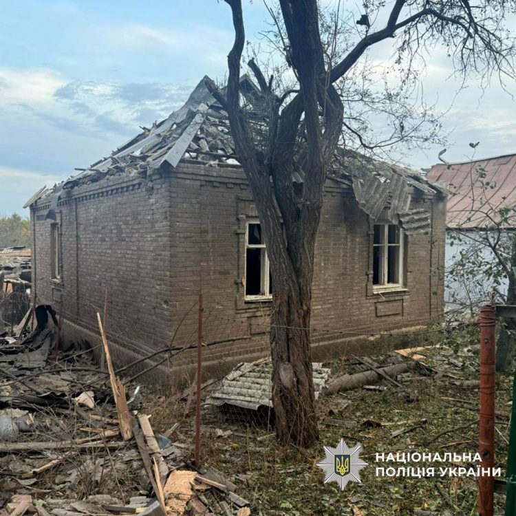 8 жовтня росіяни обстріляли 14 населених пунктів Донеччини, є поранений
