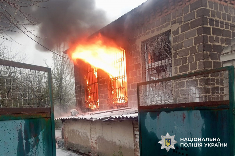 Дев’ять людей поранені внаслідок обстрілів Донеччини 21 квітня