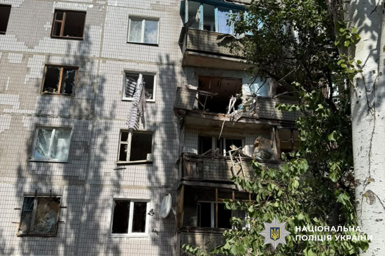 Троє людей загинули та 12 поранені внаслідок ударів рф по Донеччині 20 вересня