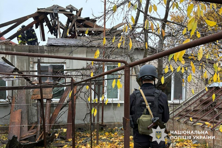 На Донеччині троє людей зазнали поранень внаслідок обстрілів