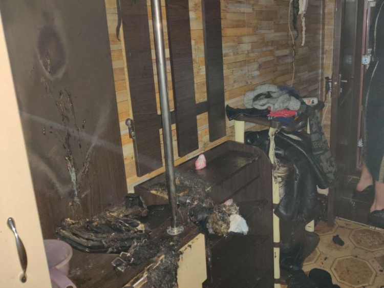 В одной из квартир Мирнограда произошел пожар