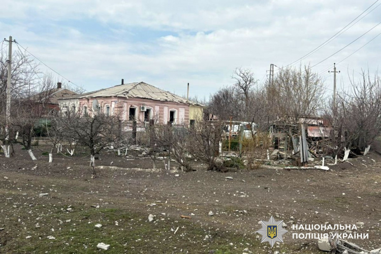 На Донеччині через ворожі обстріли поранені 11 людей, серед них дитина