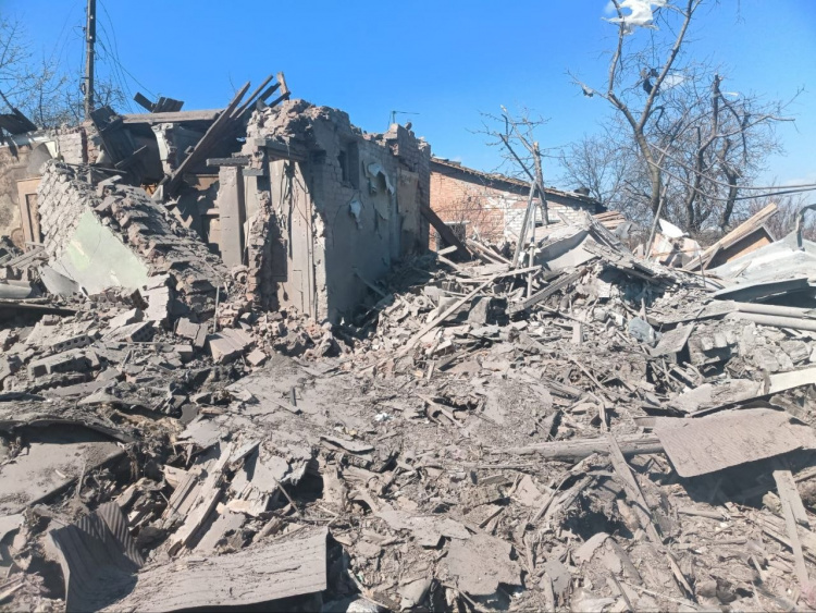Унаслідок російських ударів 5 квітня на Донеччині загинула людина