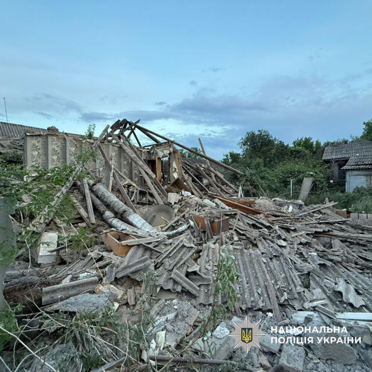 Двоє загиблих та шестеро поранених через обстріли Донеччини 23 травня